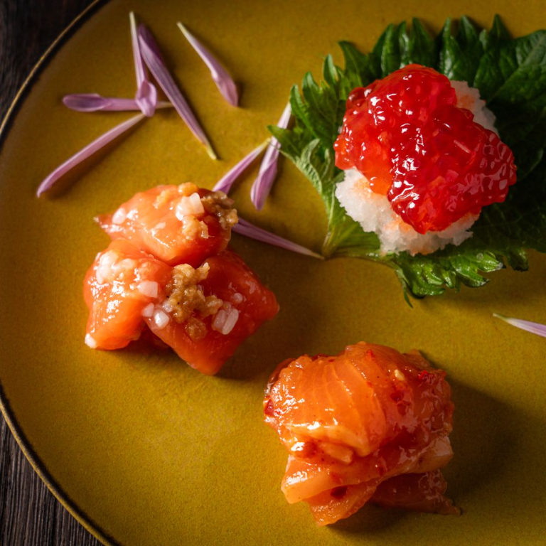 酒としゃけ　SALMON&lsquo;S(東京都新宿区/新宿三丁目駅/居酒屋・バー)_3