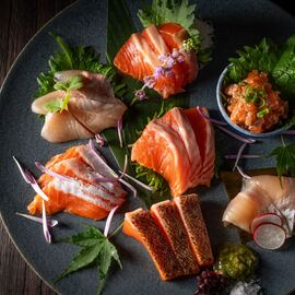 酒としゃけ　SALMON&lsquo;S(東京都新宿区/新宿三丁目駅/居酒屋・バー)_2