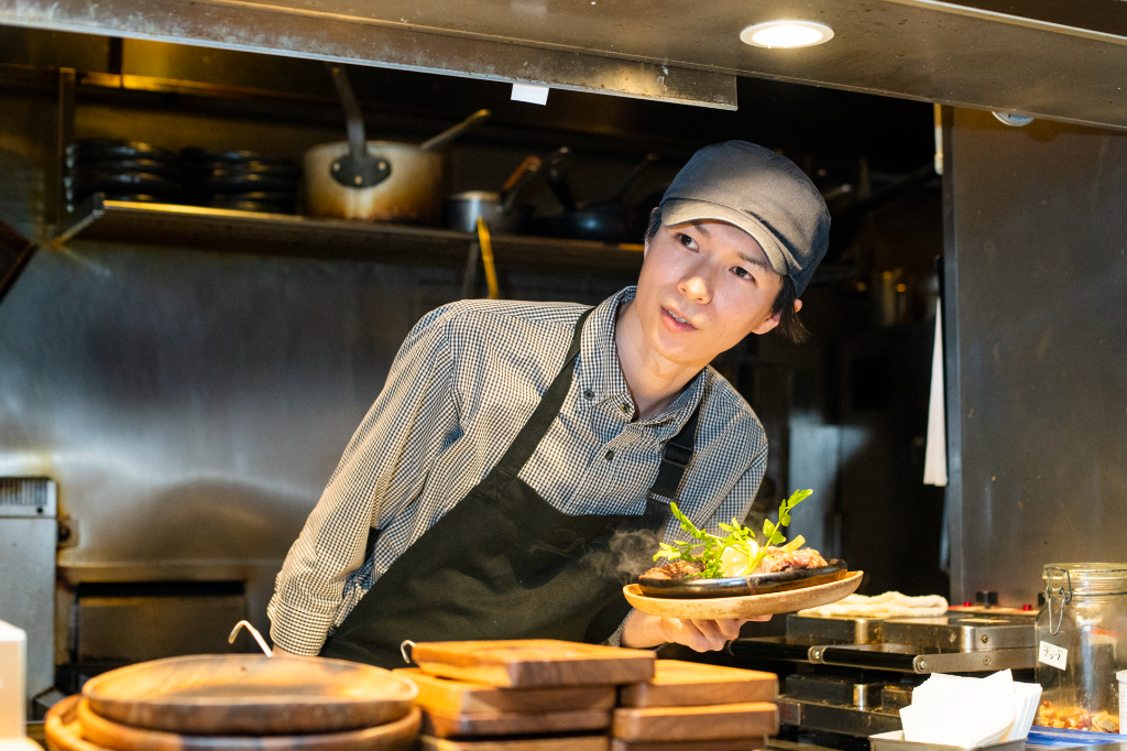 THE PUBLIC RED AKASAKA(東京都港区/赤坂駅/カラオケ・アミューズメント)_2